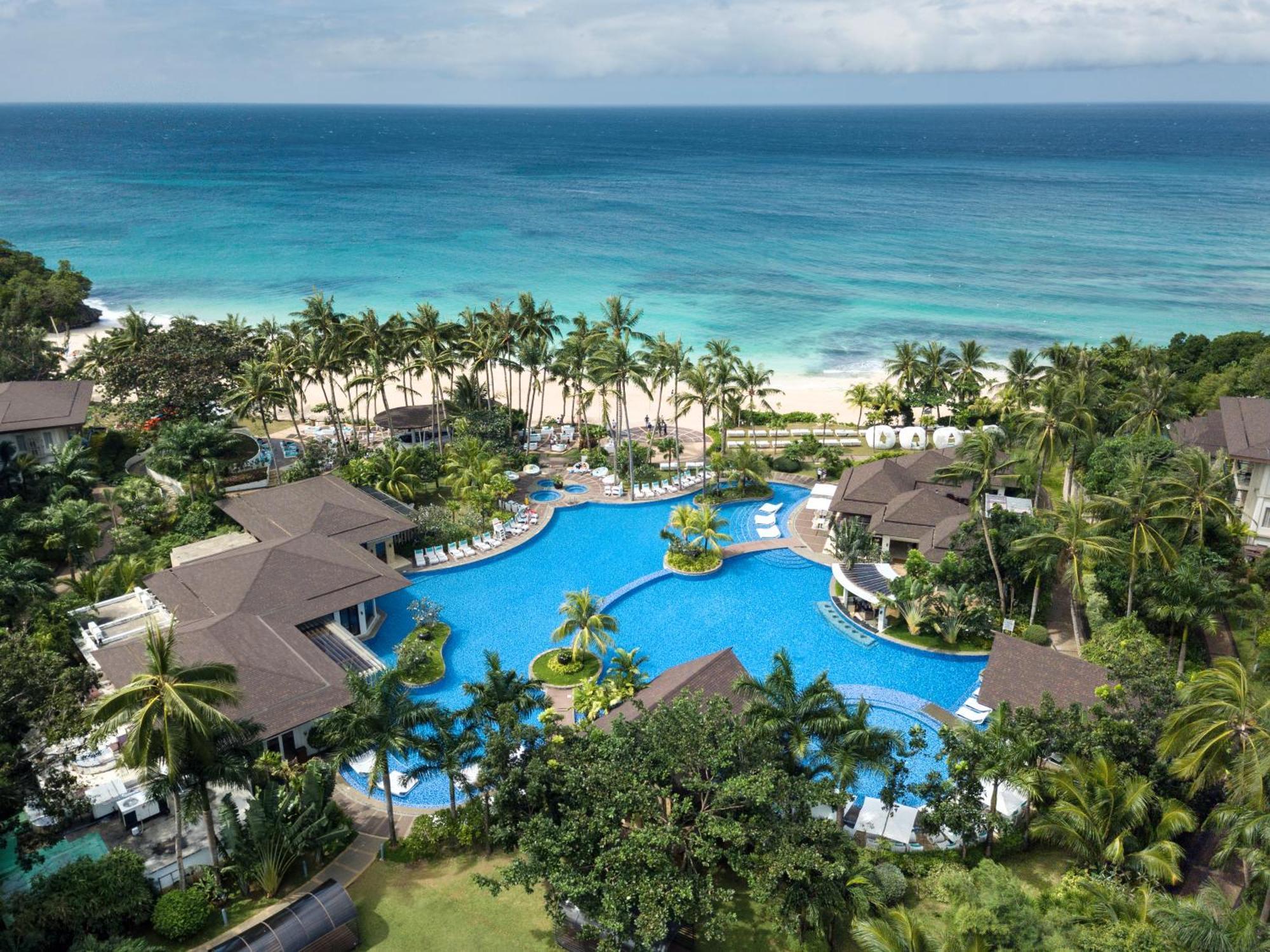 โมเวนปิค รีสอร์ต แอนด์ สปา โบราไกย์ Hotel Yapak ภายนอก รูปภาพ The pool at the Hard Rock Hotel