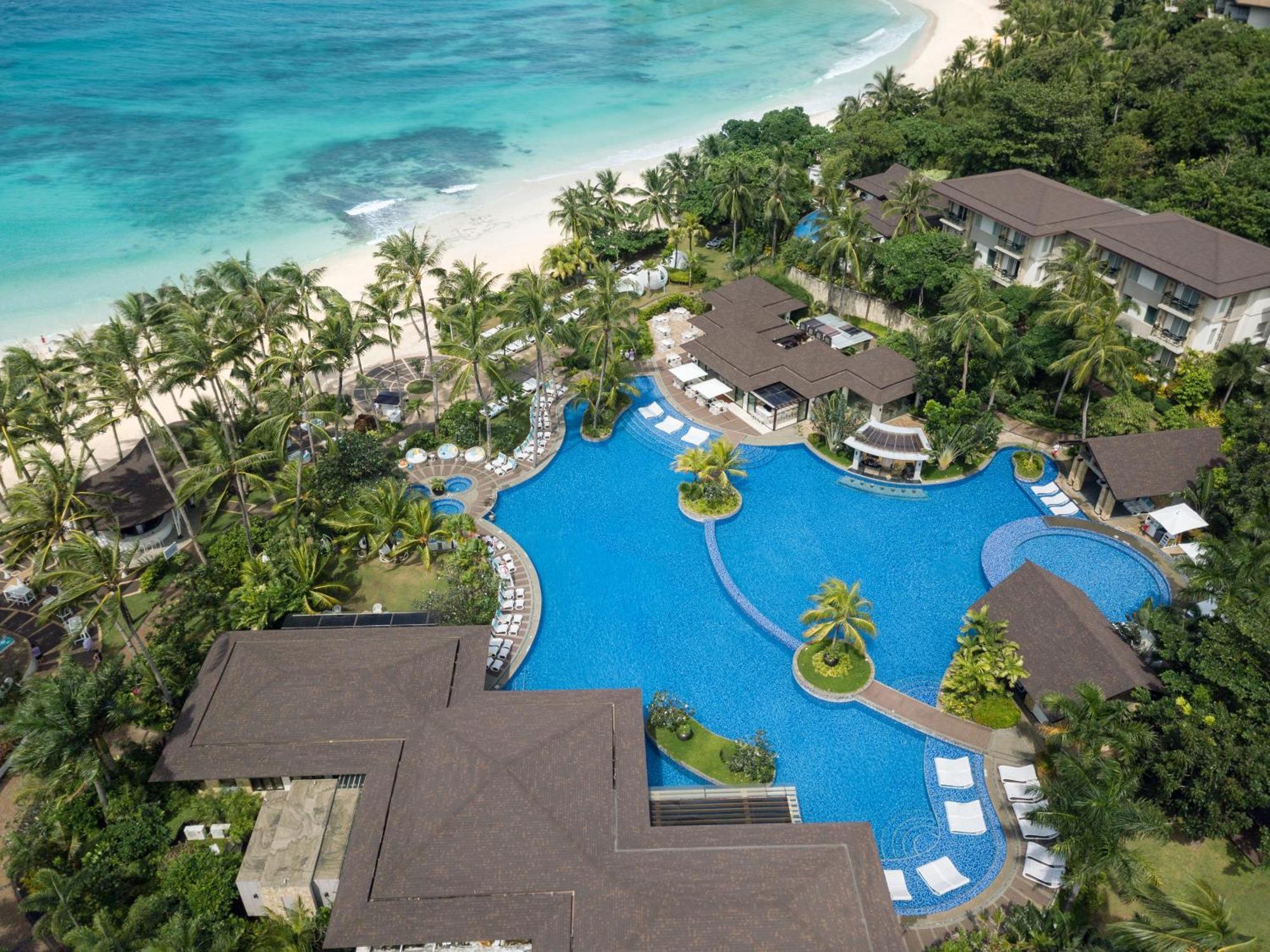 โมเวนปิค รีสอร์ต แอนด์ สปา โบราไกย์ Hotel Yapak ภายนอก รูปภาพ Aerial view of the resort
